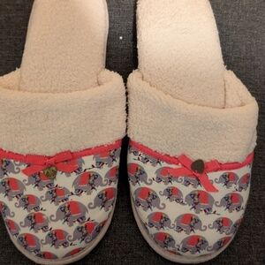 Victorias Secret Cozy Elephant Print Slippers with Pink Accents..Size L